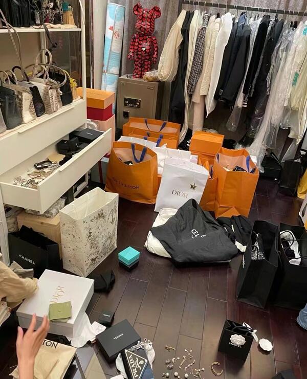 乌拉特后旗回收顶奢鞋服